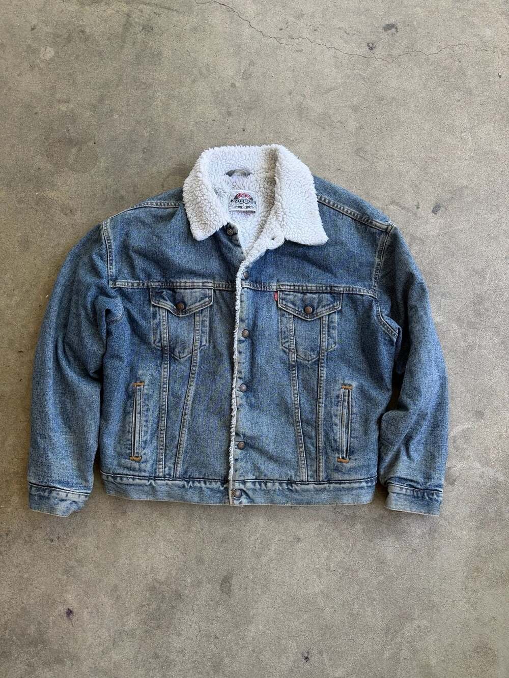 Vintage Levi's Authentic Sherpa Lined Denim Trucker Jacket Size XL